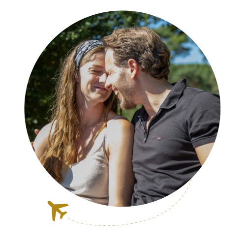 Op deze foto zie je John Slabbekoorn en zijn vrouw Jeanet Wolf, oprichters van het boek relaxed vlammen